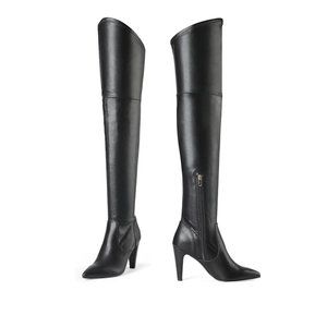 NWT (no box) Dream Pairs Thigh High Boots in Black
